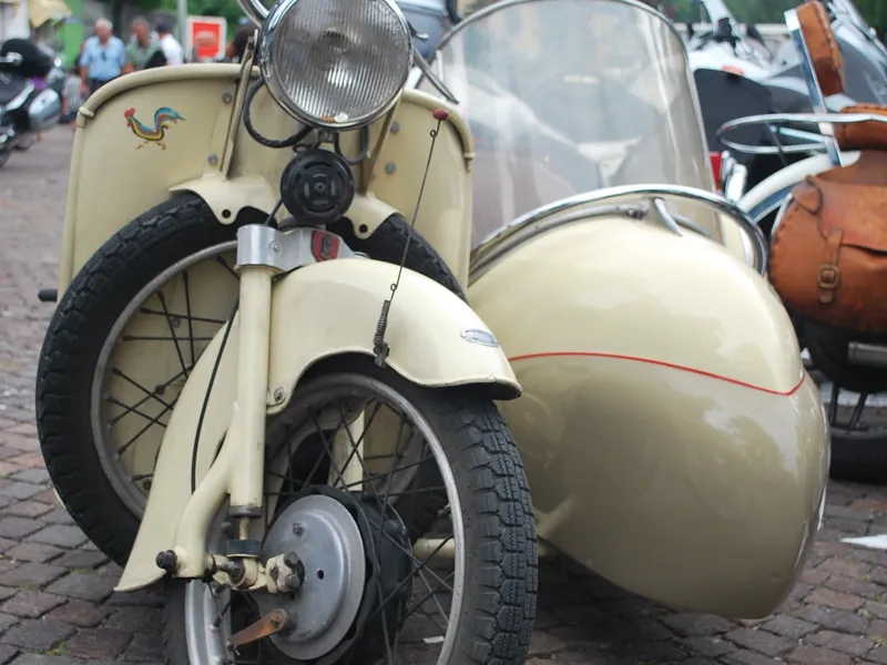 90 ANS DE MOTO GUZZI - Sept 2011