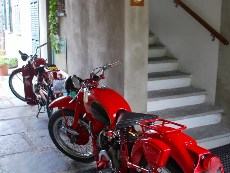 90 ANS DE MOTO GUZZI - Sept 2011