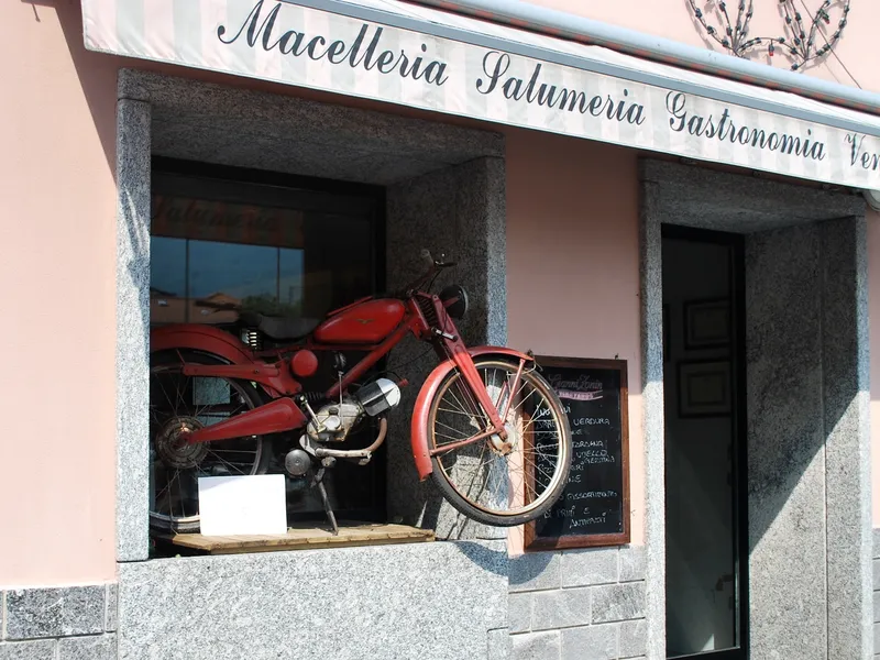 90 ANS DE MOTO GUZZI - Sept 2011