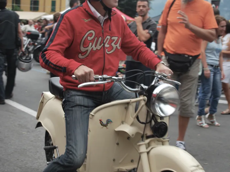 90 ANS DE MOTO GUZZI - Sept 2011