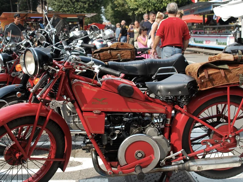 90 ANS DE MOTO GUZZI - Sept 2011