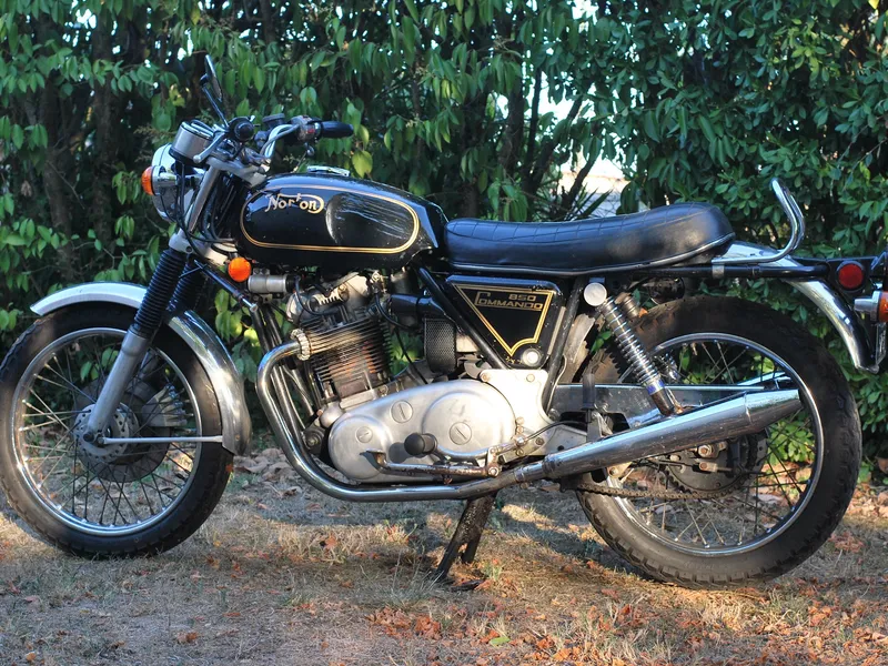 NORTON COMMANDO MKIIA 850  