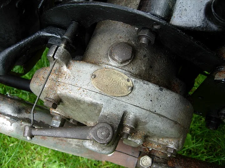 BENELLI 250 TN