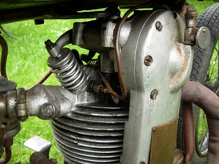 BENELLI 250 TN