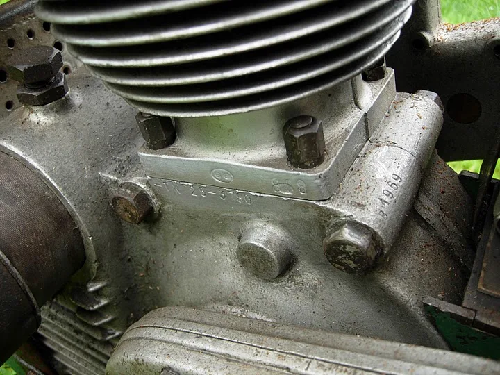 BENELLI 250 TN