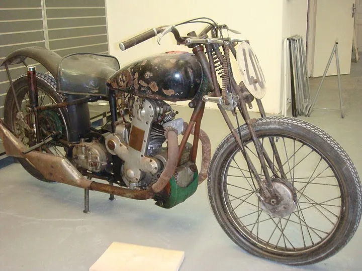 BENELLI 250 TN